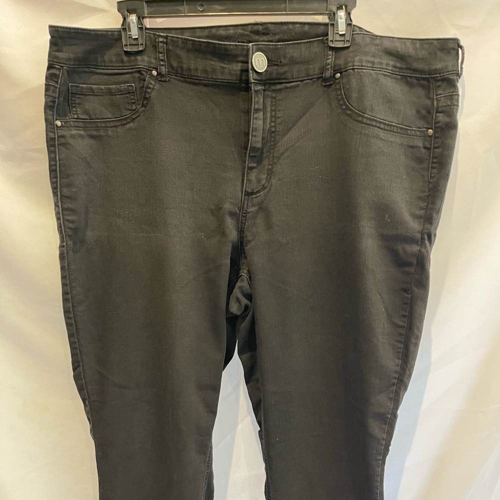 Maurice’s Black Skinny Jeans Size 22